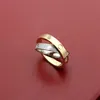 Gloednieuw Cross Crystal Love Ring Fashion Paar ringen voor mannen en vrouwen van hoge kwaliteit 316L titanium designer ringen sieradencadeaus