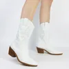 Cowboy för 837 Cowgirl White Ankel Fashion Western Boots Kvinnor broderade Casual Pointed Toe Designer Shoes 220813 606