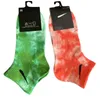 2022 neue Tie Dye Socken Männer und Frauen Kurze und Mittlere Flut Socken Farbe Sport Baumwolle Sockb