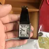 Neues Design Damen klassische Uhren 22 mm/27 mm Zifferblatt schwarz/rot Leder Quarz Damenuhr Casual Armbanduhr