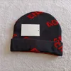 högkvalitativ Lyxiga vintermössor Mössor för män kvinnor designers Stickad mössa Ullmössa Man Stickad Bonnet Beanies Gorros touca Tjocka döskallar