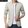 Chaqueta casual de los hombres de primavera Moda Herramientas Algodón Lavado Slim Fit Arroz Abrigo blanco Ropa de marca masculina 201127