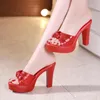 Terlik 2022 Yaz Blok Topuk Platformu Kadınlar Düğün Ayakkabıları Altın Kırmızı Ol Yüksek Topuklu Slaytlar Bayan Ofis Ayakkabı Plus Boyut 34-43