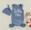 Zomer Baby Slaapzakken Cap Sets Pasgeboren Zuigeling Mouwloze Letter Print Geknoopte Swaddle Wrap Toga met Hat 2 stks Outfits Set M4084