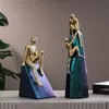 Modern Abstract Thinker Statue Resin Home Decoration Reading Figurines Couple Desktop Decor Handmade Crafts Gift 220628