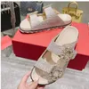 Sapatos Lat Bottom Slippers Moda Swarovski Crystal Rhinestone Sandal for Women Women Quality Couro genuíno Flutue Flelle Slides Slipper sem esforço