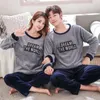 Unisex Flanel Sleepwear Kobiety Mężczyźni Zimowe Ciepłe Pary Pary Piżamy Zestaw Miłośników Koszulka Koszulka Kreskówka Pijamas Strona główna Odzież 220329