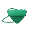 Abendtaschen Kleine Tasche Mini Handy 2022 Mode Dreieck Nischendesign One-Shoulder Stiletto Damenhandtaschen BagEvening