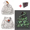 Sweats à capuche pour hommes Sweatshirts de haute qualité Singes Tête de singe de requin japonais Lumineux Camo Star Galaxy Spots Hommes et femmes couples avec le même VZHN