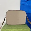 Erkekler Crossbody Kamera Çanta Cüzdanları Kadın Tasarımcı Omuz Çantası Messenger Paketleri Sırt Çantaları Para Depolama Paketleri Ayarlanabilir Kayışlar Totes Fermuar Açma Tasarım