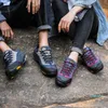 2022 nouvelle mode haute qualité sport de plein air randonnée chaussures hommes femmes trail trekking en cuir véritable escalade baskets imperméables de qualité supérieure