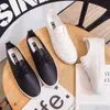 Kvinnor Vulkaniserade Cut Out Pu Leather Oxfords Flats Shoes Ladies Breattable Walking Sneaker Ballet Loafers Anpassade mer stil Handgjorda lädersko espadrilles