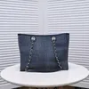 Axelväska väskor nya totes berömda varumärkesdesigner handväska quiltade kvinnor handväskor crossbody väskor mode väskor purs strand plånbok 0513