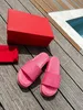 Women Women Slides Designer Slippers Summer Ladies Flats Flats Sandals Platform Schice Sleippers Size 35-40