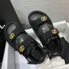 Hochwertige Luxus-Designer-Damenschuhe-Sandalen. Sommersandalen sind einfach, vielseitig und bequem für Ihre Füße