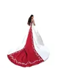 어두운 빨간색과 흰색 고딕 웨딩 드레스 2022 레트로 끈이없는 구슬로 된 자수 레이스 업 코르셋 얼룩 신부 가운 플러스 사이즈