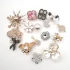 Crocs Fashion Women Jewelry Rhinestone Bee Flower Crown Metal Sharms Decoration DIY Jibz Croc Garden Sandals الحلي الزخارف