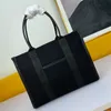 Yüksek kaliteli günlük tote çanta crossbody çanta kayışı pamuk tuval siyah timsah desen pürüzsüz buzağı el çantası çanta tasarımcıları moda omuz çantaları sıcak