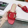 2022- Kvinnor Låsande tofflor Cut-out Slide Sandal Calf Leather Sexig Flat Ladies Fashion Cutout Wear Shoes 35-42