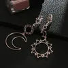 Stud Fashion Retro Hollow vijfpuntige ster Moon Sun-vormige oorbellen Unieke asymmetrische hanger Long Earringss Ladies sieraden ODET22 Farl