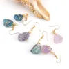 Oregelbunden naturlig kristallstenguldpläterad handgjorda örhängen dinglar festklubb mode smycken för kvinnor flicka