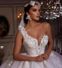 Luksusowy jedno ramię z krótkim rękawem suknia balowa suknia ślubna Wspaniałe aplikacje