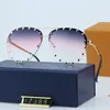 Gafas de sol de diseño de moda Gafas de marco completo Diseño de patrón de letras para hombre Mujer 5 Color Alta calidad