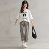 Zomerkleding voor meisjes Outfit Cartoon T-shirt met geruite broek Tweedelige set Koreaans casual katoenpakken Teen Clothing 220507