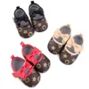 First Walkers Дизайнерская роскошная обувь принцессы с бабочкой и узлом для маленьких девочек Туфли на плоской подошве с мягкой подошвой Мокасины для малышей Crib293J