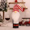 UPS mignon décoration de Noël concepteur couverture de vin rouge gris bouteille flocon de neige vêtements elfe sans visage Gnome créatif bouteilles de vins vêtements tricot décor cadeaux