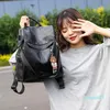 Bruna Kvinnor Ryggsäck Läder Skola Väskor För Tonårsflickor Casual Stor Kapacitet Multifunktion Retro Travel Rucksack