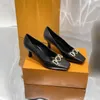 Chaussures habillées pour femmes Designer noir blanc dames chaussure en cuir de fête de mariage