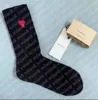 12 Mens Socks Classic Embroidered High Tube A Paris Style Cotton Autumn and Winter Towel Bottom Men Women Skateboard Stockings