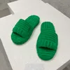 Designer de moda Slippers Slides de luxo Summer praia chinelos inimigos com caixa de presente 4 cores