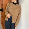 Kvinnors stickor Tees Autumn Y2K Women Topps Elegant Warm Sweater Cardigan Fashion Loose Thick Sticked Gentle Vintage Winter Clothes Pull Femm