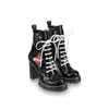 Designer femmes chaussures à talons hauts décontractées luxe femme à lacets botte haute mode Martin bottes classique de qualité supérieure 100% cuir noir impression plate-forme taille de chaussure 35-42