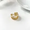 Clip-on Vite posteriore 1 pz Nessun piercing Metallo placcato oro Multistrato Ampio polsino dell'orecchio Orecchini a clip per le donne Squisita zirconia Perle Cartilagine