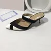 Designer alphabet sandales à talons hauts sandales de créateur de femmes robe de luxe fête des sandales à talons hauts d'été tailles sexy 35-40 avec boîte