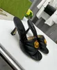 Kvinnor Summer Slippers Sandaler Bench Shoes Stylish Thin Thin Heel äkta läderbokstav Simplicity Non Slip mångsidiga sandaler G70123