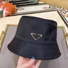 مصممي دلو قبعة نايلون قبعات مجهزة للرجال وينش الشمس منع بونيه قبعة بيسبول قبعة snapbacks في الهواء الطلق بينديس بينز فيدورا جديدة