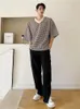 T-shirts masculins GMIixder T-shirt surdimensionné hommes coréens plaid en V Vemelles Femmes courtes Tee Tee Luxury Japan Style Topsmen's Men'smen's