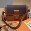 Bolsa de designer de mulheres de luxo Dauphine Louiseits Chain Flap Bolsas Crossbody Couro Hobo Bolsas de Ombro Viutonits Brown Messenger Bag Bolsa M44391 Alta Qualidade