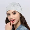 Beanies geebro kadın pamuk yıldız bahar sonbahar sıcak düz renk yumuşak moda kafataları şapka kızlar ile rhinestone rahat kapsbeanies