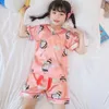 Niña niños ropa de dormir pijama conjuntos niño ropa de bebé niño patrón de fresa ropa tops pantalones cortos pijamas camisón 3-8 años 220706