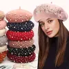 Vintage İnci Bere Şapkası Kadınlar için Kaşmir Kış Retro Kış Kış Kış Kırmızı Fransız Sanatçısı Düz ​​Moda Kırmızı Sarı Lady Cap J220722