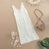 Kvinnors badkläder elfenben v-ringning ihålig täcker kvinna baddräkt sexig sido delad ärmlös strand midi klänning 2022 sommarstrandväv