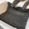 2022 luxe ontwerpers Grote capaciteit strandtassen Casual boodschappentas vrouw tote Schouder Mode klassieke vrouwen zomer weefsel Nylon lederen Crossbody lady handtassen