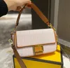 Plånbok designers handväska väska axel retro mode crossbody purse ryggsäck vintage bokstäver shopping tote har dragkedja pocket kvinnor lyxiga väskor handväskor med låda