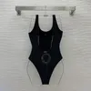 女性デザイナー水着F水着Fワンピースデザイナーセクシーな女性の入浴スーツブラックビーチファッションスイムウェアアウトドアスポーツOUTFI1092631