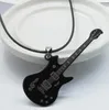 Moda uomo collana in acciaio al titanio per chitarra nota musicale nera pendente per basso strumento regalo di gioielli con catena di perline di metallo